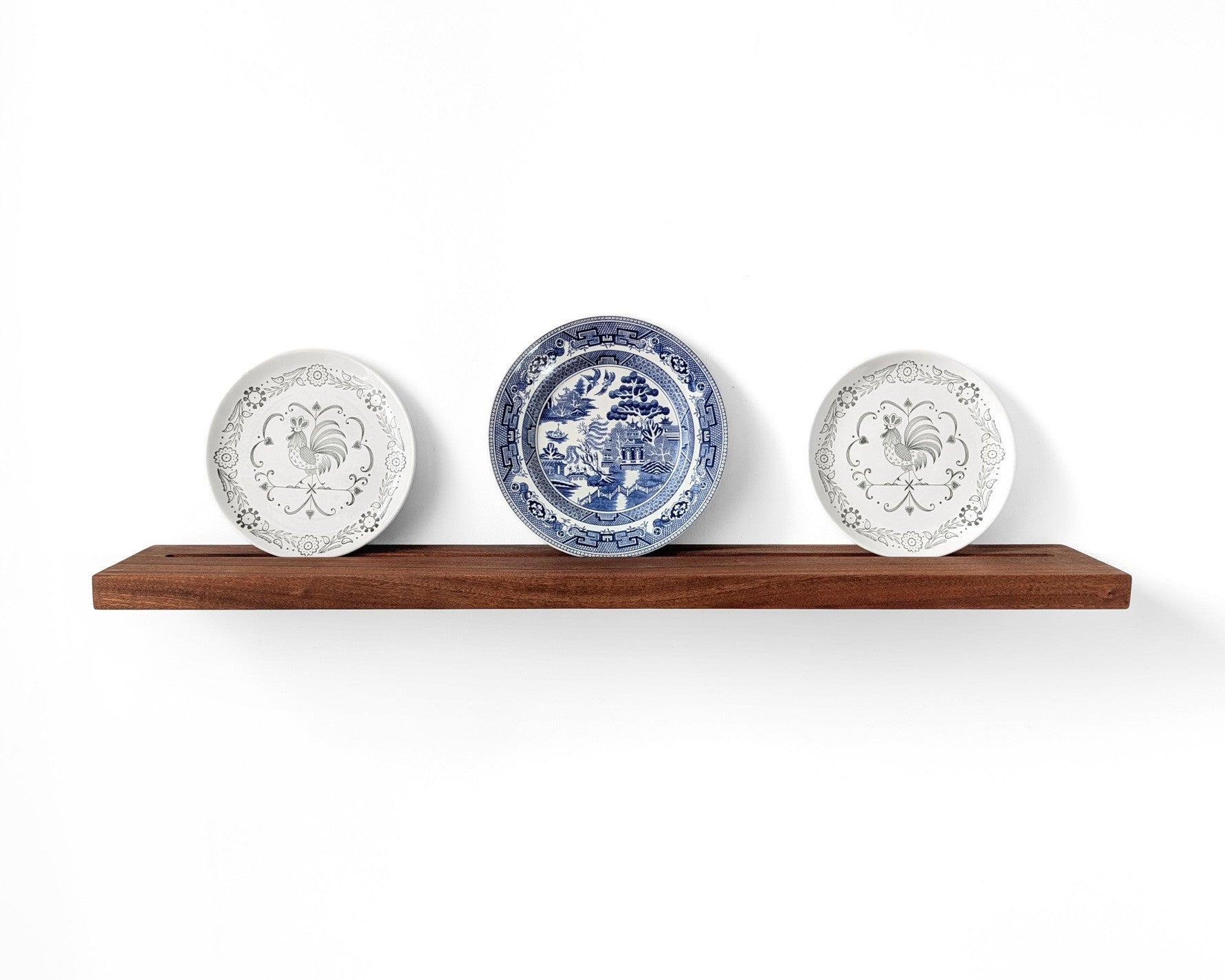 Plate Display Shelf in Oak