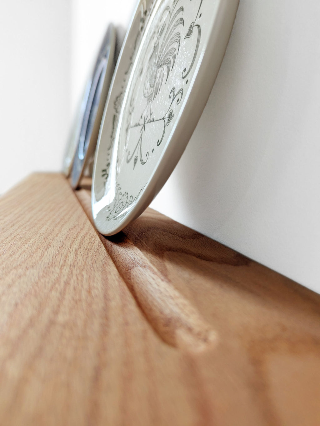 Plate Display Shelf in Oak